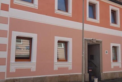 Haus Oberviechtach - 10 Zimmer, 239 m&sup2;, 300.000&euro; | Angebot:26393862