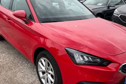Seat Leon 105.895 km 12.990 € Eggenstein 76344