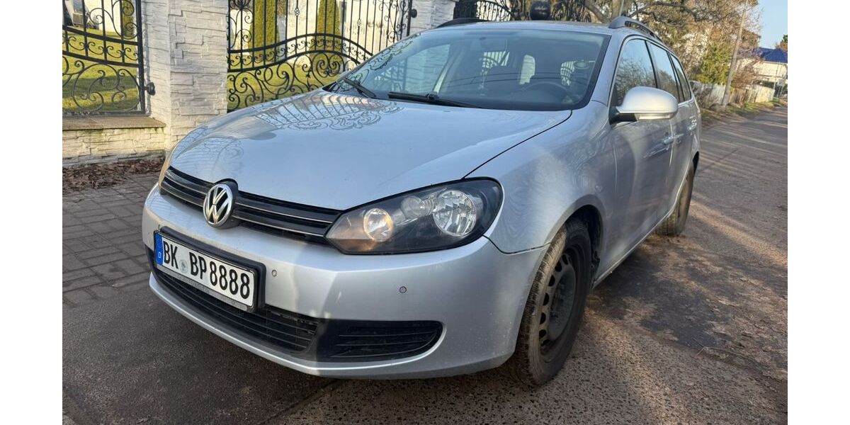 VW Golf 430.000 km 2.250 &euro; Raguhn-Jeßnitz 06779