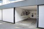 Lichtdurchflutet: Helle 3-Zimmer-Wohnung mit EBK, Sonnenbalkon, Garage und Lift!