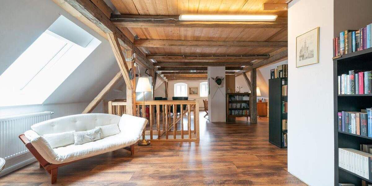 Einfamilienhaus Fünfstetten / Nußbühl Fünfstetten - 8 Zimmer, 301 m&sup2;, 1.200.000&euro; | Angebot:25727229
