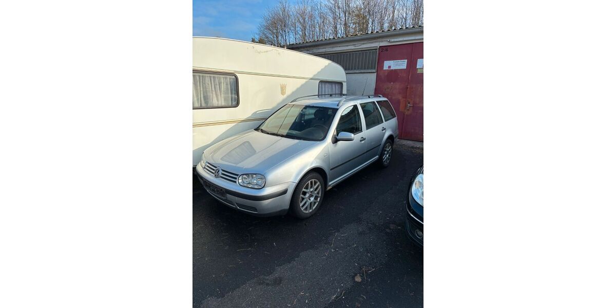 VW Golf 388.587 km 900 &euro; Lauda-Königshofen 97922