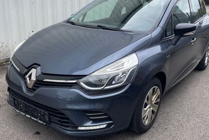 Renault Clio 163.000 km 5.990 € Böblingen 71034