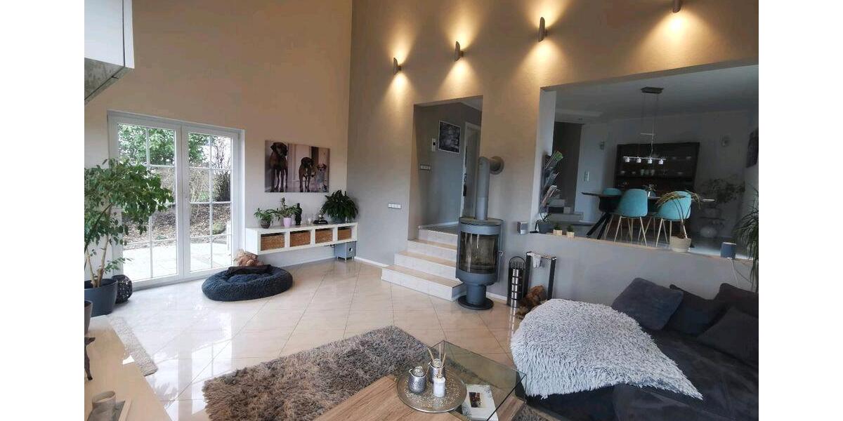 Einfamilienhaus Welschbillig - 7 Zimmer, 270 m&sup2;, 650.000&euro; | Angebot:26706252