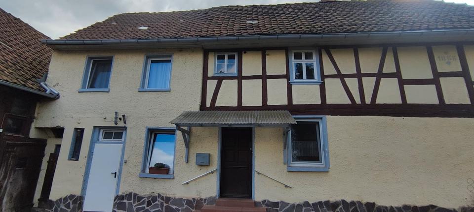 Einfamilienhaus Treffurt - 6 Zimmer, 120 m&sup2;, 70.000&euro; | Angebot:26396980