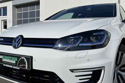 VW Golf 29.987 km 16.460 € Marktredwitz 95615