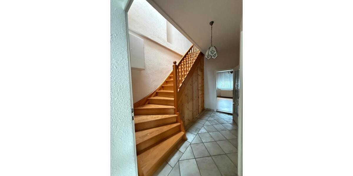 Einfamilienhaus Plessa - 8 Zimmer, 110 m&sup2;, 185.000&euro; | Angebot:26834430
