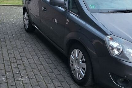 Opel Zafira 145.000 km 6.900 &euro; Halle Westfalen 33790
