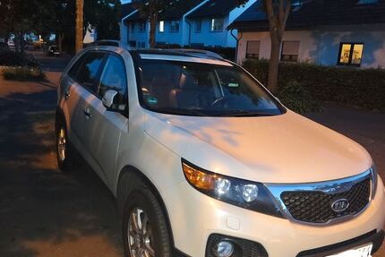 Kia Sorento 211.000 km 8.300 € Bonn 53225