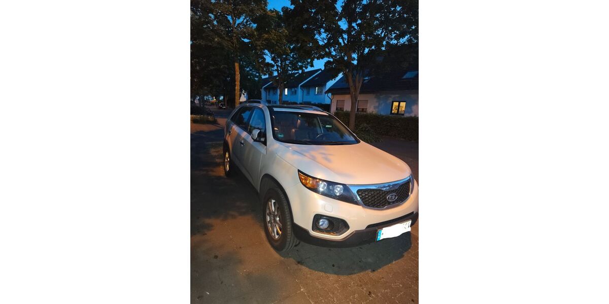 Kia Sorento 211.000 km 8.300 € Bonn 53225