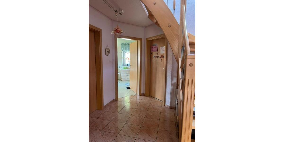 Etagenwohnung Marienberg - 3 Zimmer, 104 m&sup2;, 650&euro; | Angebot:25989829