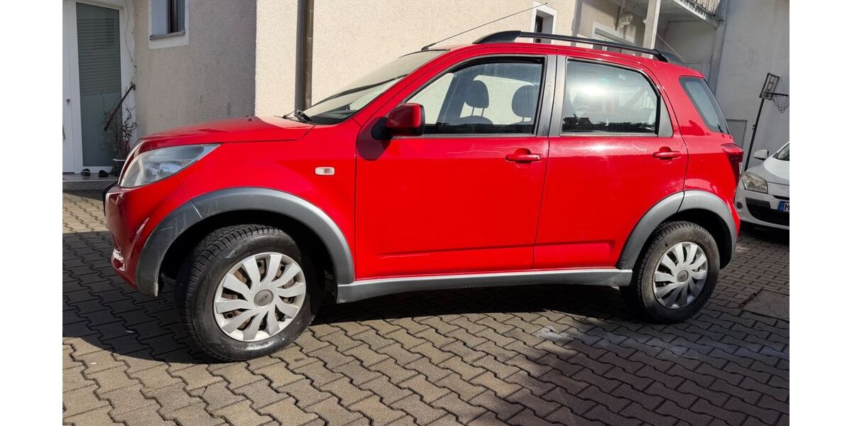 Daihatsu Terios 177.569 km 2.850 &euro; Puchheim 82178