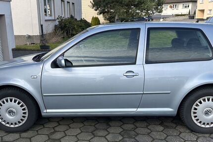 VW Golf 234.913 km 2.995 &euro; Blomberg 32825