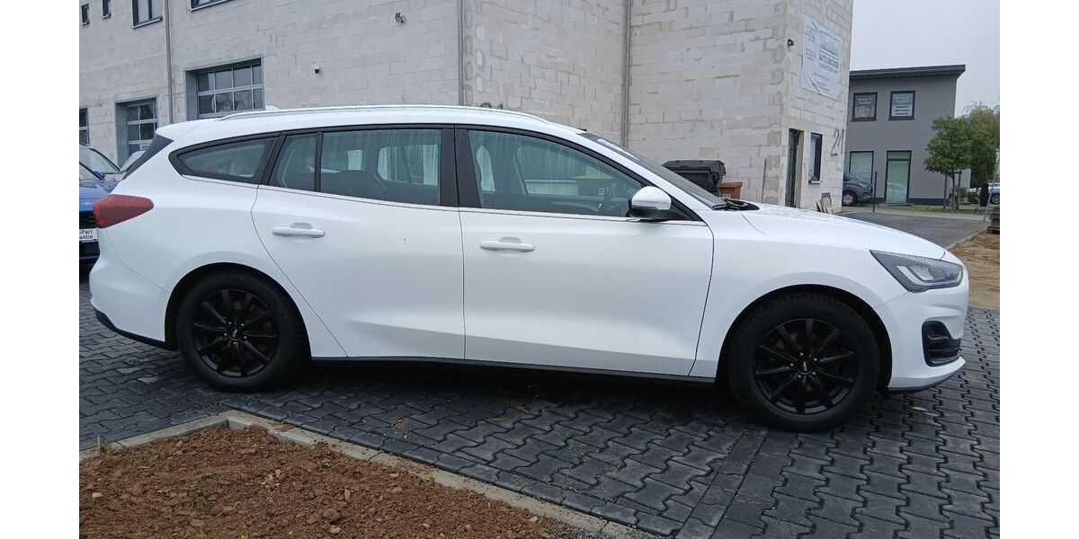 Ford Focus 86.420 km 15.680 € Ingelheim 55218