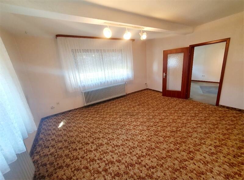 Einfamilienhaus Hünstetten Beuerbach - 7 Zimmer, 192 m&sup2;, 349.600&euro; | Angebot:25729392