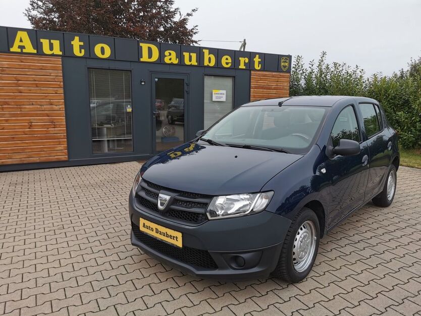 Dacia Sandero 71.000 km 4.300 € Moormerland 26802