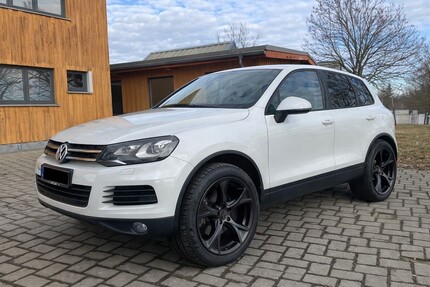 VW Touareg 172.347 km 14.800 &euro; Zwickau 08056