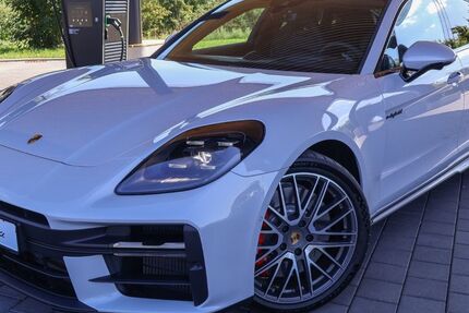 Porsche Panamera 9.500 km 149.880 &euro; Ingolstadt 85053