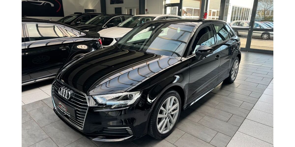 Audi A3 129.000 km 15.900 &euro; Detmold 32758