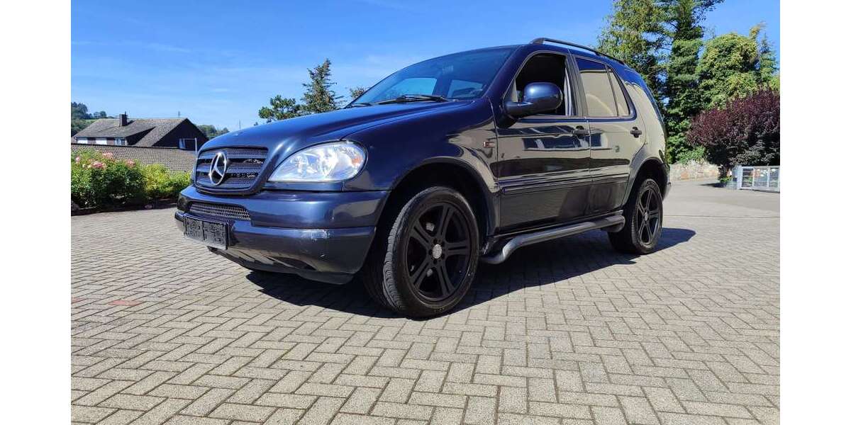 Mercedes-Benz ML 430 180.000 km 3.999 &euro; Leun 35638