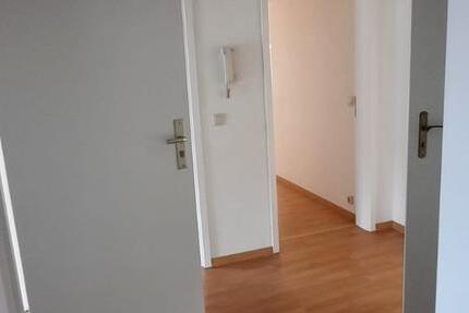 3-Raum Dachgeschosswohnung zimmer
