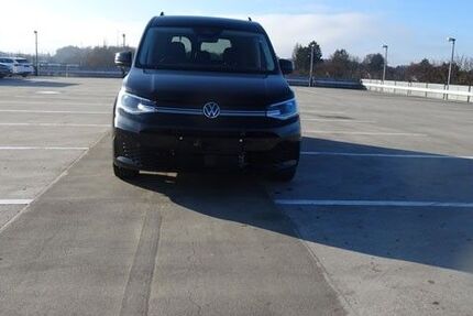 VW Caddy Maxi 2.500 km 51.500 &euro; München 80686
