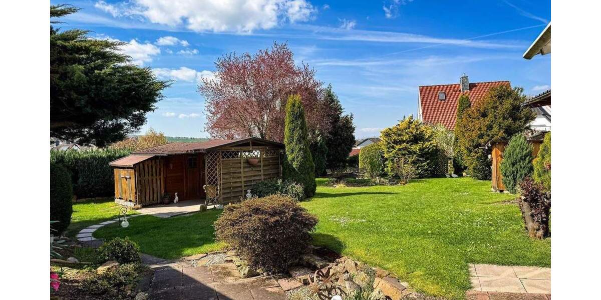 Einfamilienhaus Kaufungen Oberkaufungen - 6 Zimmer, 140 m&sup2;, 385.000&euro; | Angebot:26318898