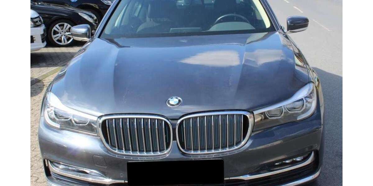 BMW 740 100.000 km 26.900 &euro; Flensburg 24943