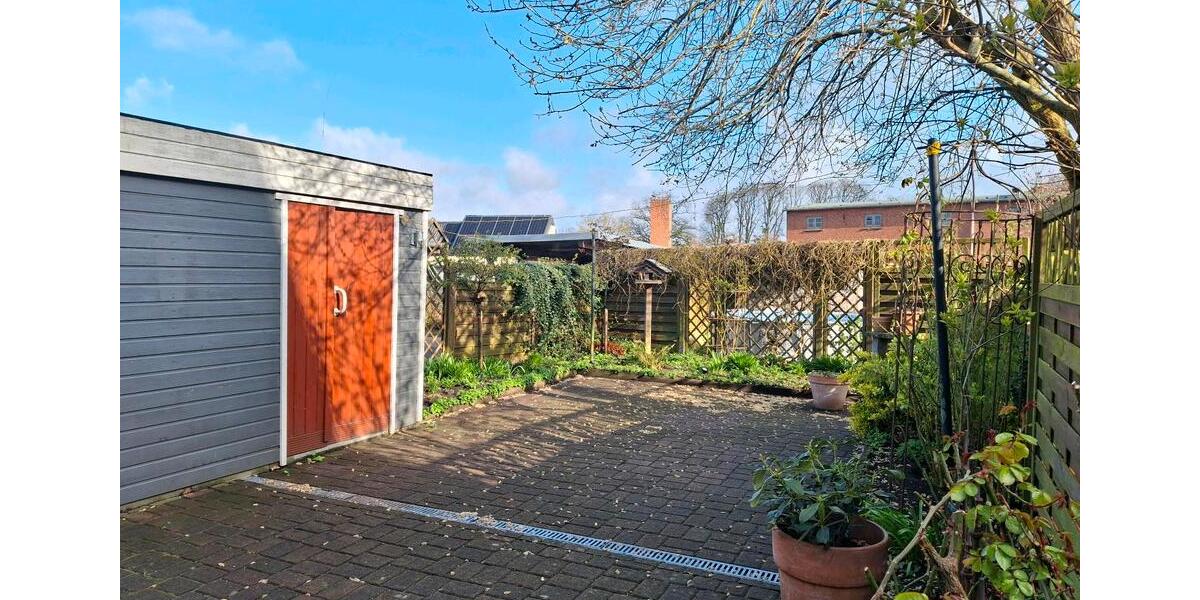 Einfamilienhaus Heide - 4 Zimmer, 120 m&sup2;, 1.250&euro; | Angebot:26122575