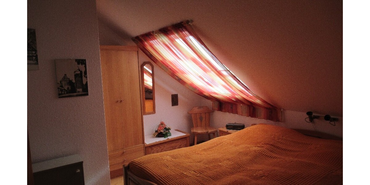 geräumige DG-Wohnung mit traumhaftem Ausblick! - 3- Winterberg | Angebot:26802227