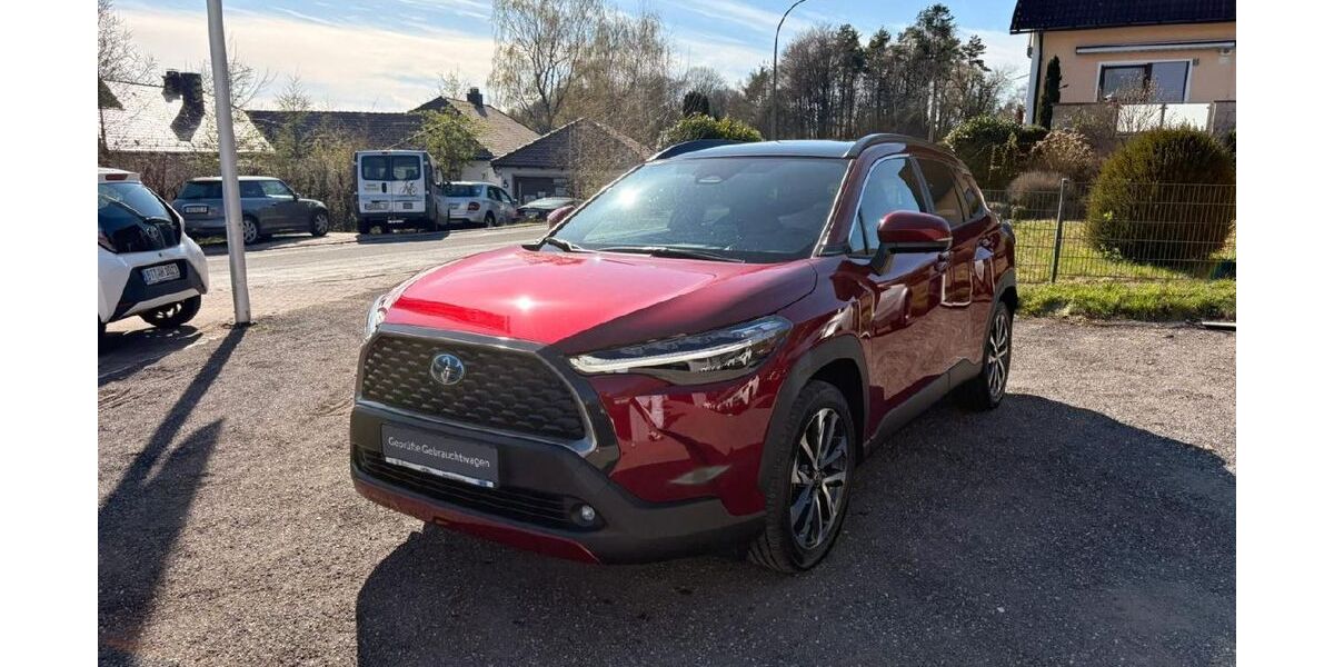 Toyota Corolla Cross 22.653 km 34.890 &euro; Betzenstein 91282