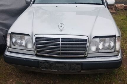 Mercedes-Benz 220 410.000 km 2.750 &euro; Gräfendorf 97782