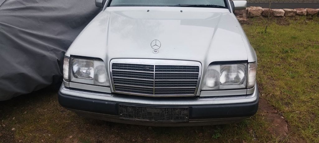 Mercedes-Benz 220 410.000 km 2.750 &euro; Gräfendorf 97782