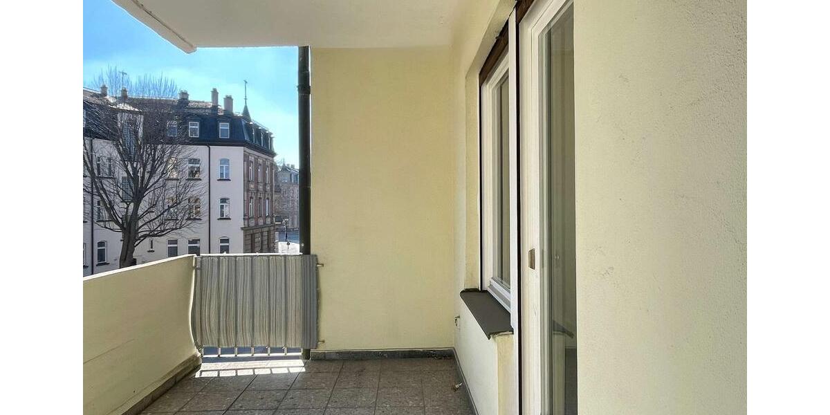Etagenwohnung Bamberg Gärtnerstadt - 3 Zimmer, 93 m&sup2;, 1.110&euro; | Angebot:26317414