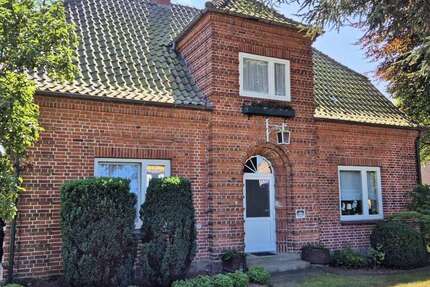 Haus zum Kaufen in Schashagen Bliesdorf 599.000 € 375.79 m² 19 zimmer