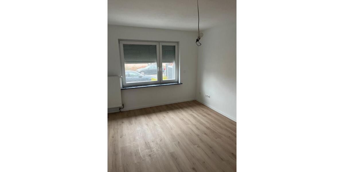 Erdgeschoßwohnung Mannheim Rheinau - 3 Zimmer, 75 m&sup2;, 1.300&euro; | Angebot:26025488