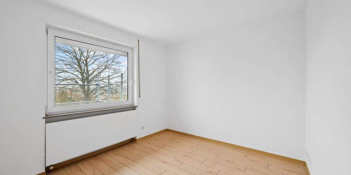 Etagenwohnung Stuttgart / Stammheim Stammheim - 3 Zimmer, 76 m&sup2;, 329.000&euro; | Angebot:24992528