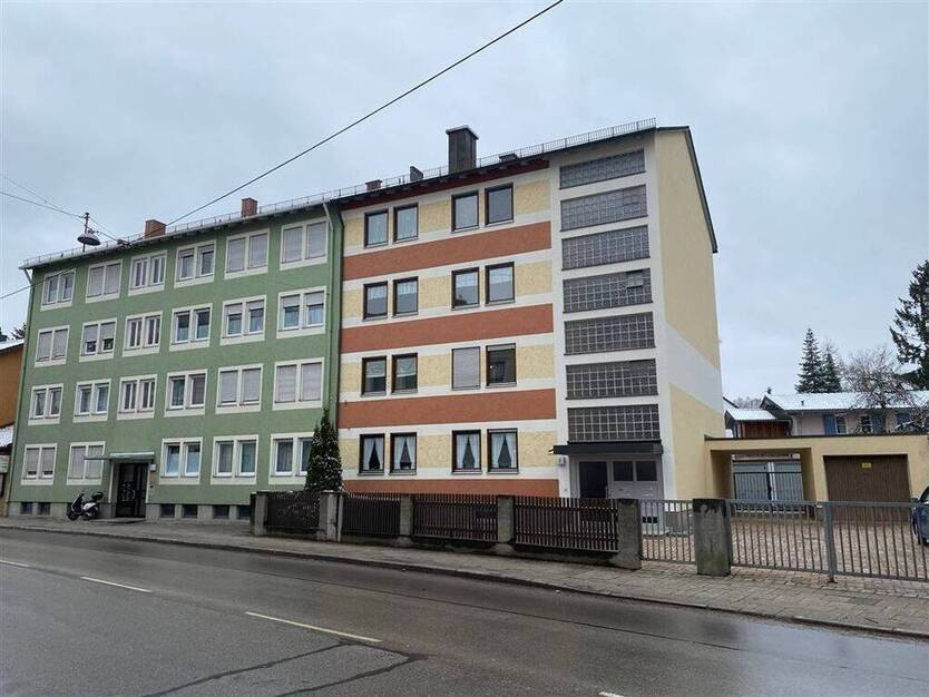 Ruhige Mieter für schön geschnittene 2-Zimmerwohnung gesucht