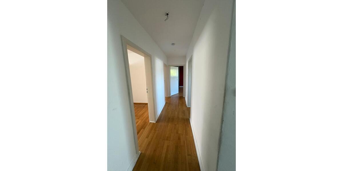 Dachgeschoßwohnung Speyer - 3 Zimmer, 77 m&sup2;, 860&euro; | Angebot:26678193