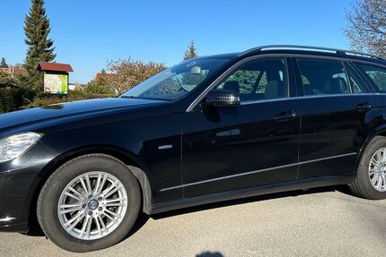 Mercedes-Benz E 220 279.934 km 6.700 &euro; Neueibau 02739