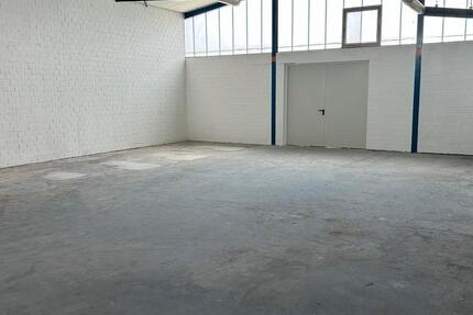 Lagerraum Lagerhalle Halle Hobbyraum Storrage Stellfläche Produkt zimmer