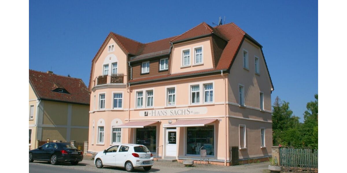 Schicke Dachgeschosswohnung mit EBK! - Dachgeschoßwohnung Bernsdorf | Angebot:26491722