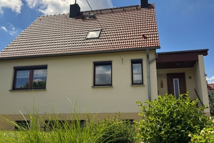 Großzügiges und idyllisch gelegenes Wohlfühlzuhause mit Wintergarten und großem Grundstück - Haus Klipphausen | Angebot:26990002