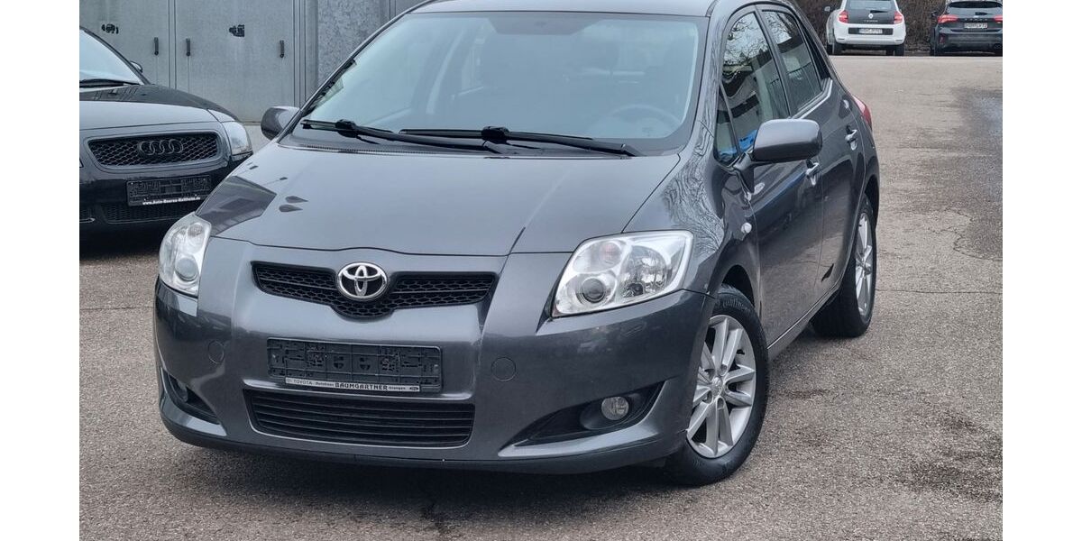 Toyota Auris 219.000 km 3.399 &euro; Heidenheim an der Brenz 89520