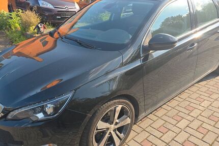 Peugeot 308 135.530 km 5.490 € Chemnitz 09114