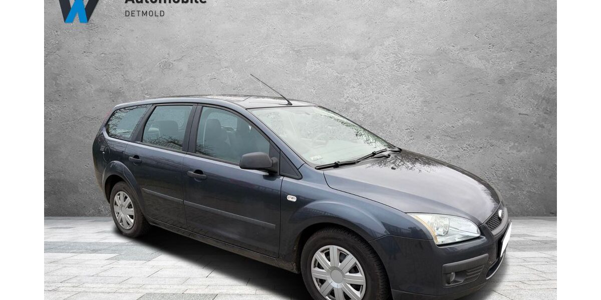 Ford Focus 149.000 km 2.200 &euro; Detmold 32758