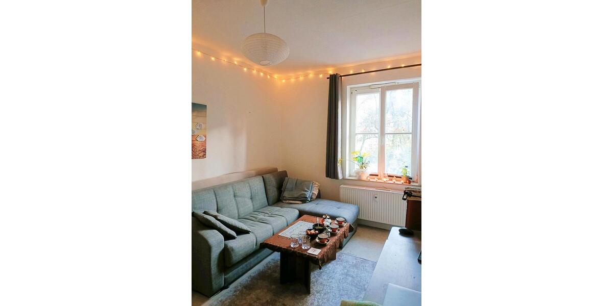 Etagenwohnung Eisenhüttenstadt - 1 Zimmer, 25 m&sup2;, 324&euro; | Angebot:25441086