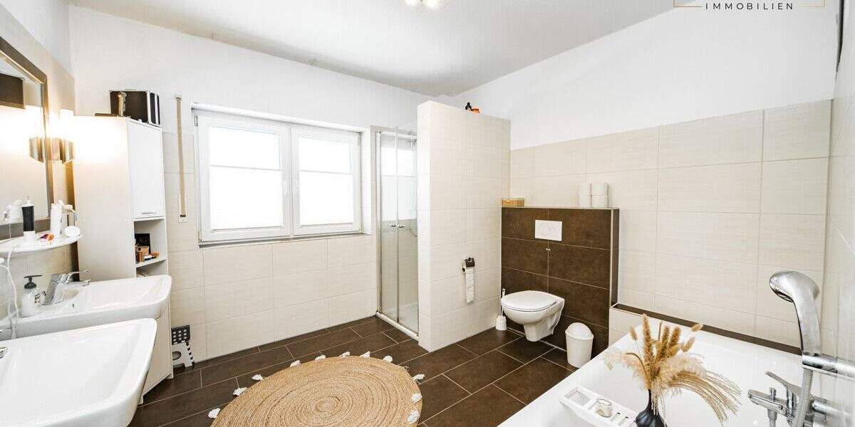 Doppelhaushälfte Friesoythe - 4 Zimmer, 119 m&sup2;, 359.000&euro; | Angebot:25819826