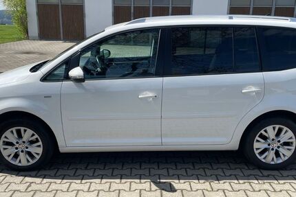 VW Touran 161.650 km 8.400 &euro; Isen 84424