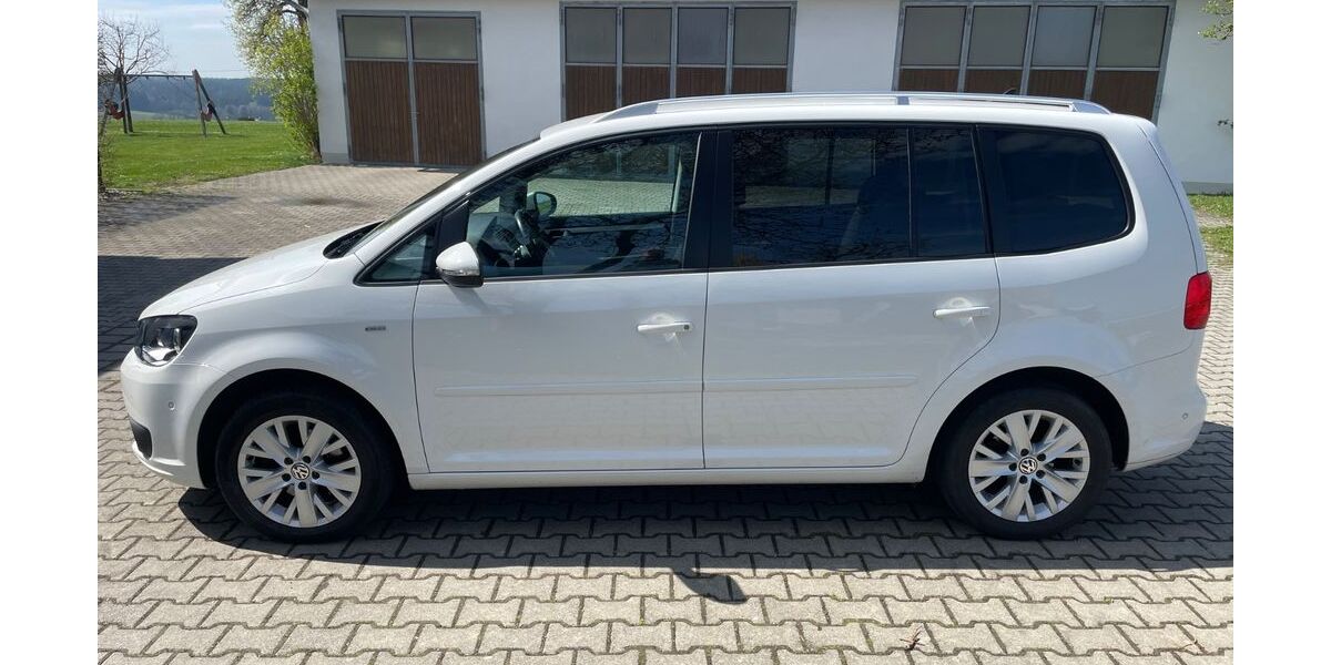 VW Touran 161.650 km 8.400 &euro; Isen 84424